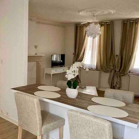 Le Roi Apartment Avranches Bagian luar foto